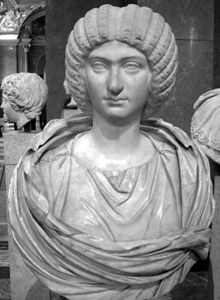 El busto de Julia Domna fue el que Janet, estilista y arqueóloga de pelo, intentó replicar por primera vez.