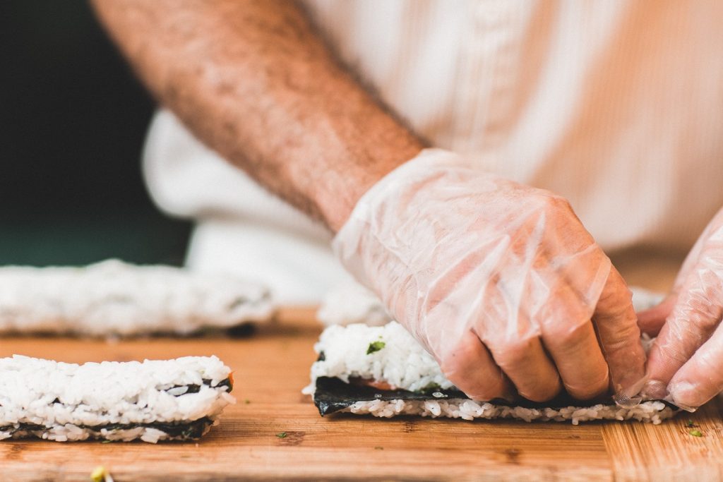 Cómo preparar arroz para sushi