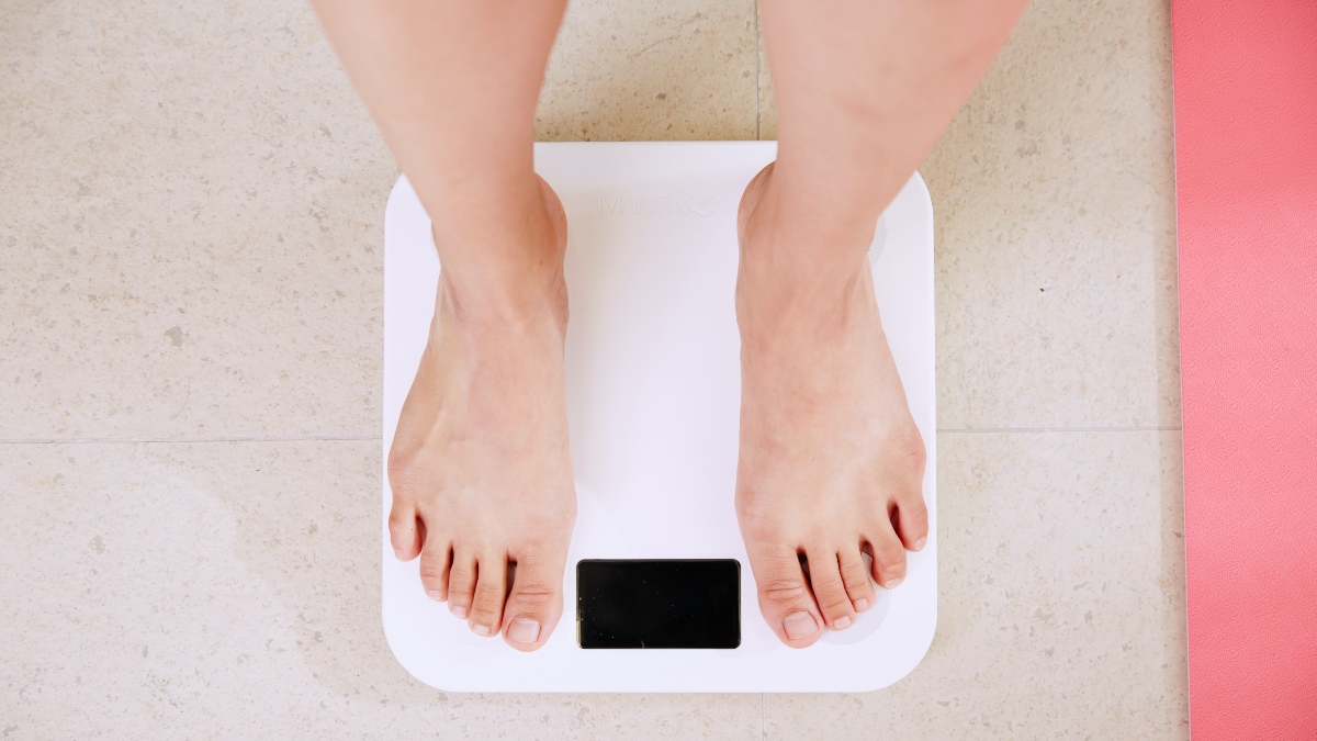 Por qué sucede y cómo evitar el “rebote” tras bajar de peso