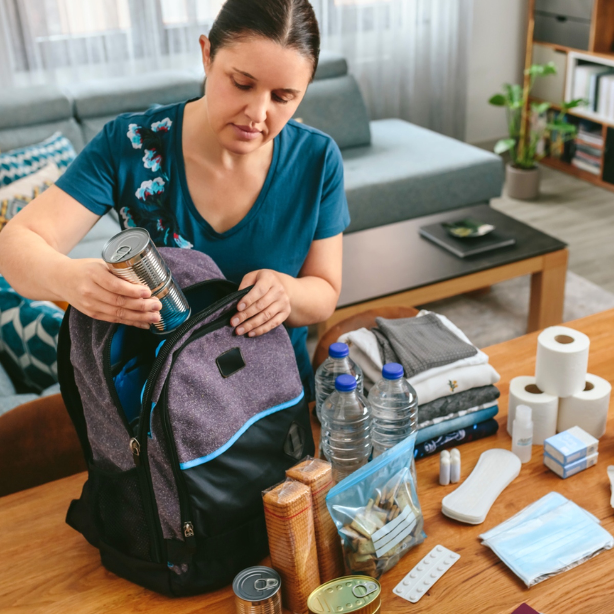 Qué hay en una mochila de emergencia