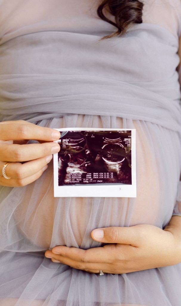 Por qué el embarazo dura 9 meses en humanos 