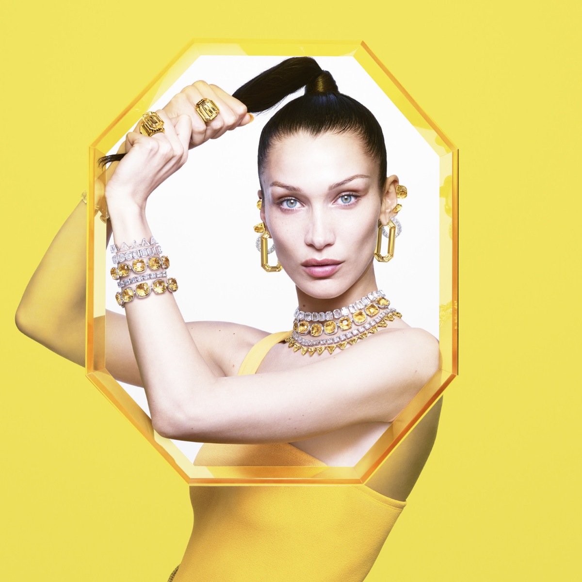 Swarovski estrena imagen y Bella Hadid es su nueva embajadora