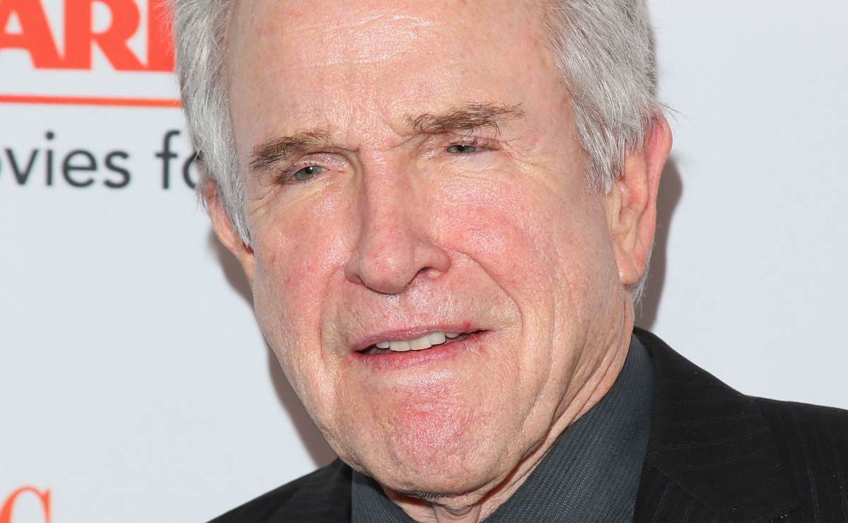 Demandan a Warren Beatty por presunto abuso a menor de edad