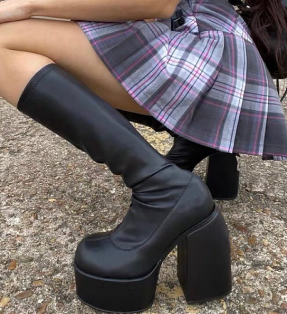 elastic-boots