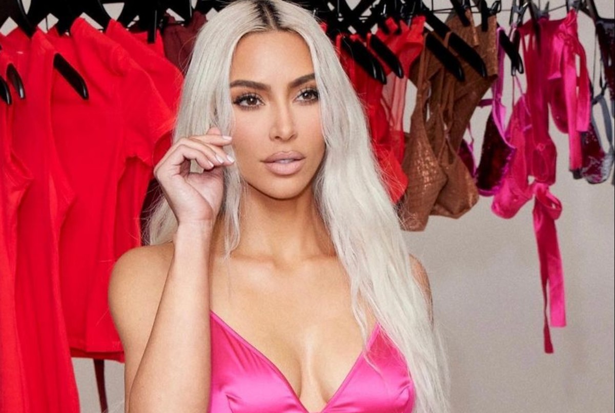 Kim Kardashian se corona como la reina del estilo ‘Barbiecore’