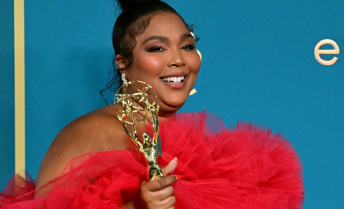 Lizzo revela que pasó de dormir en su auto a millonaria mansión