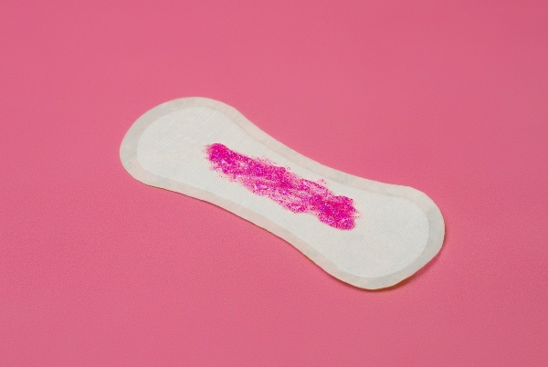 ¿Qué significa el color de tu menstruación?