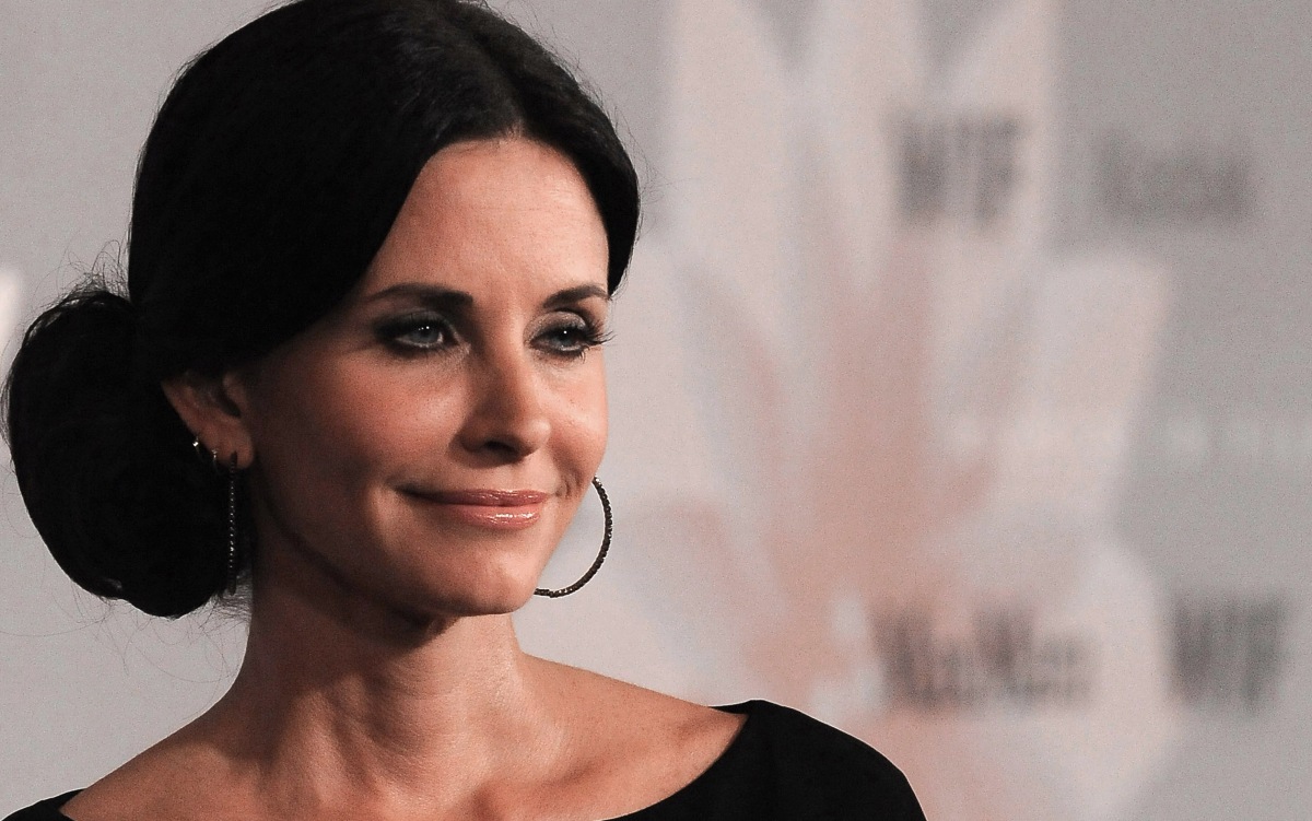 Courteney Cox sorprende a fans de ‘Friends’ con increíble detalle