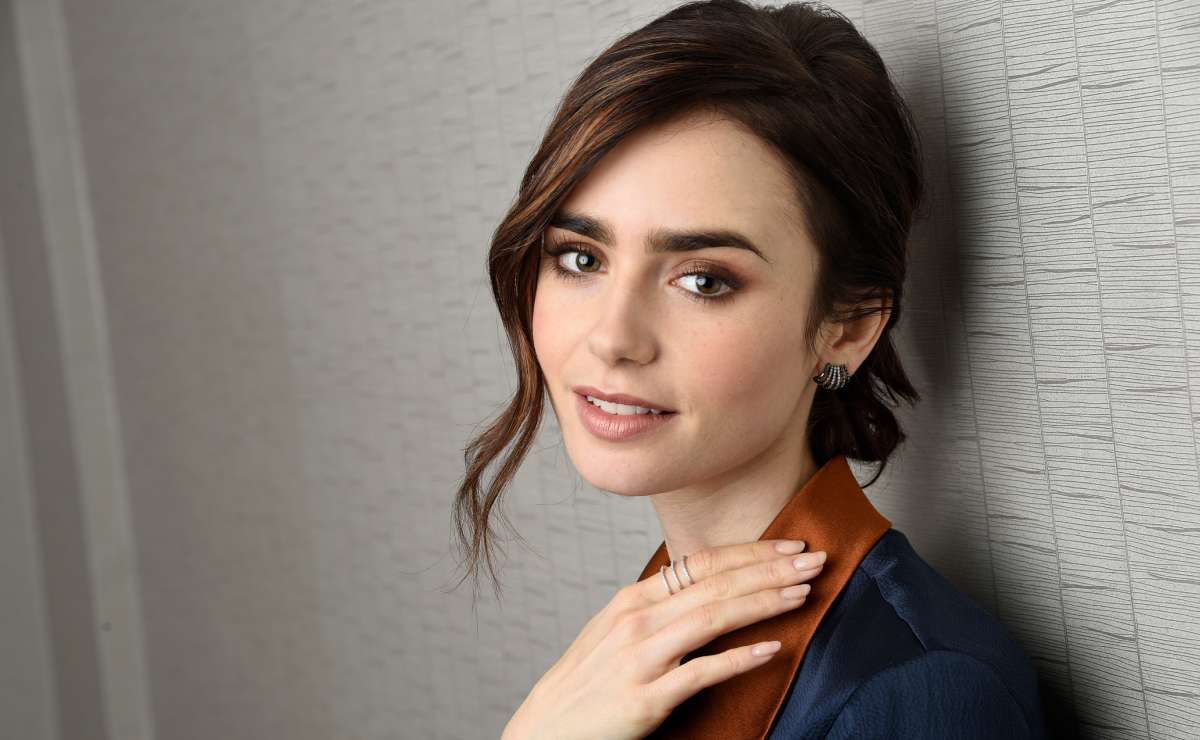 Lily Collins habla del ex tóxico