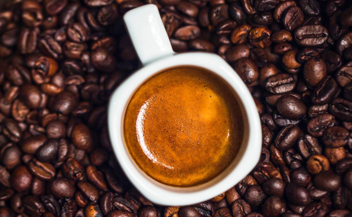 ¿Qué le pasa a tu cuerpo cuando dejas la cafeína?