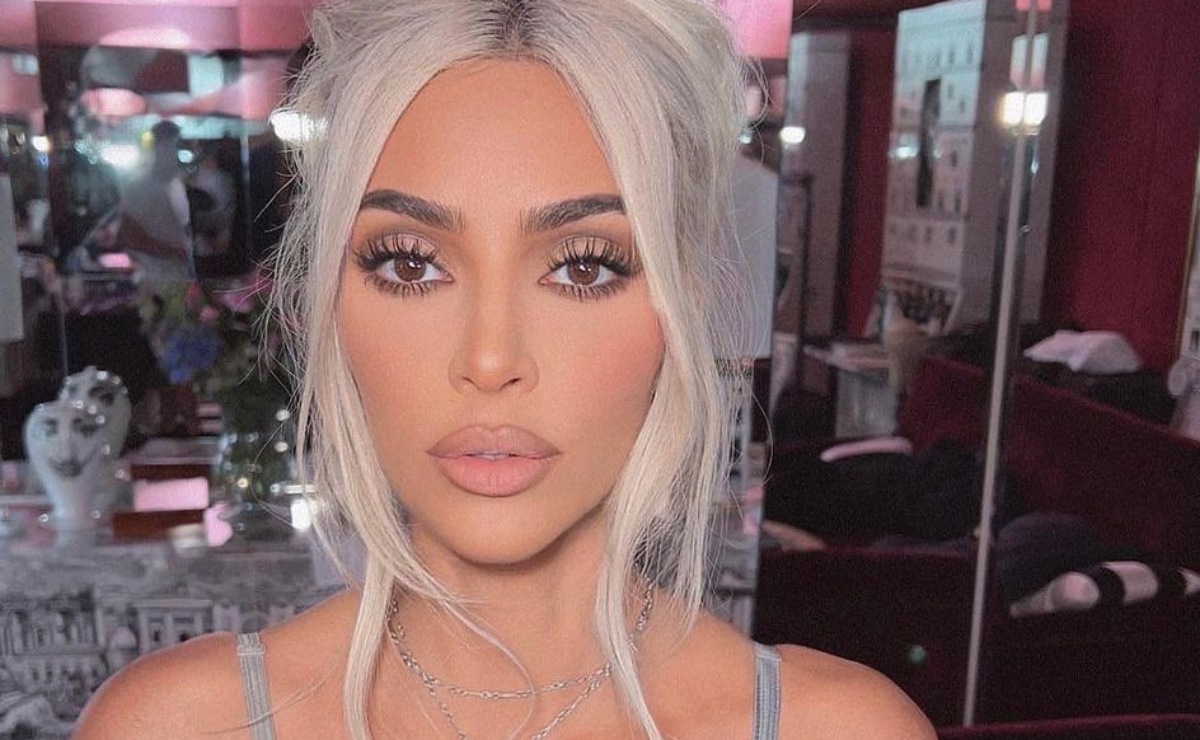 Kim Kardashian modela la lencería perfecta para San Valentín