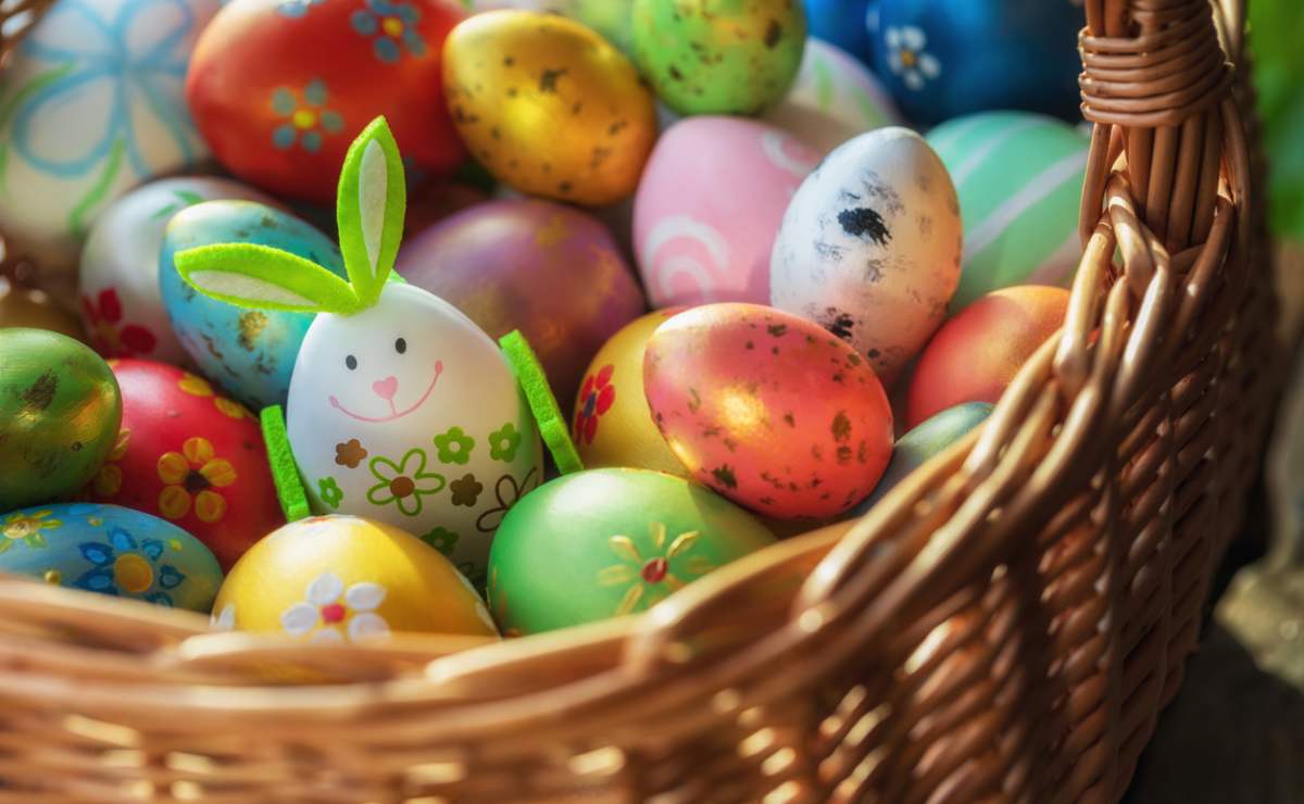 Cómo preparar huevos de Pascua para los niños en casa