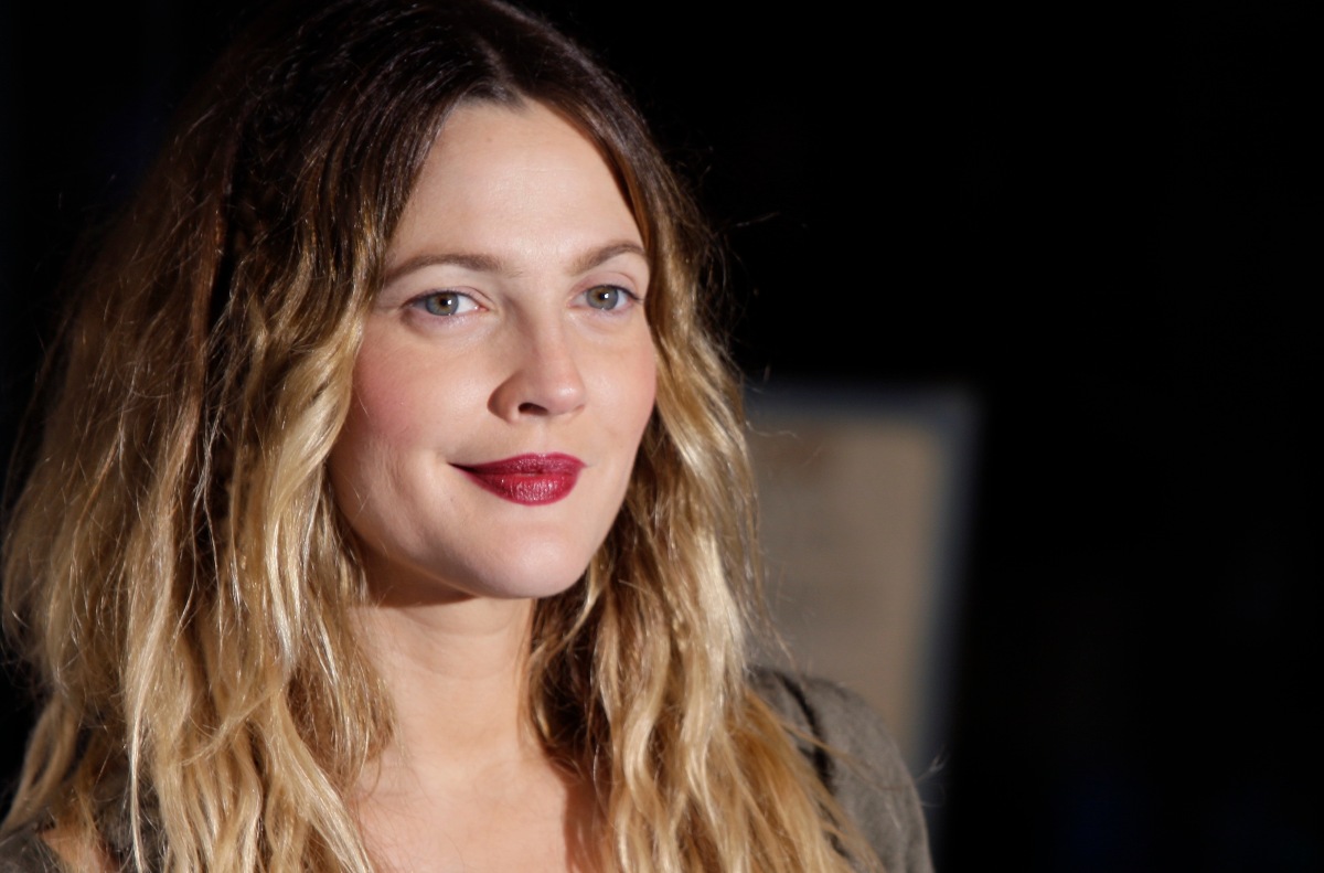 Drew Barrymore acosada programa en vivo