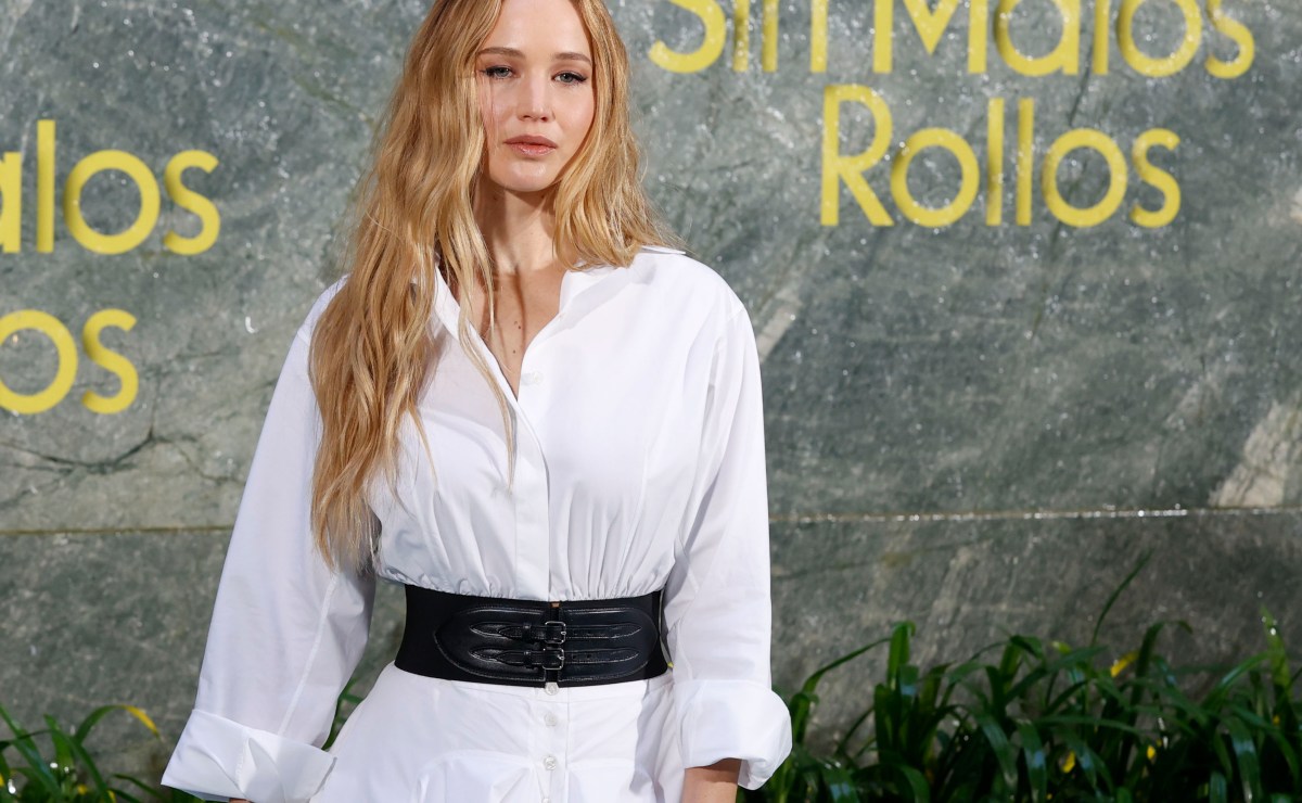 Jennifer Lawrence viste espléndido diseño transparente de Dior
