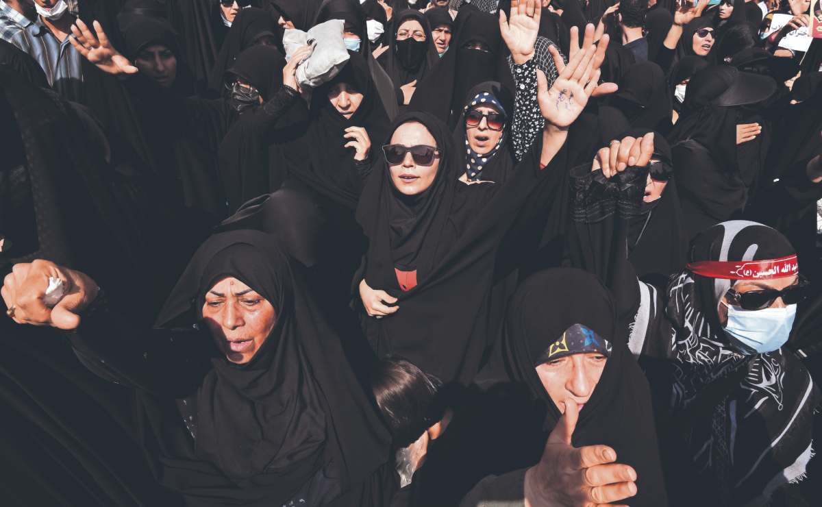 Policía de la moral de Irán volverá a vigilar uso del velo islámico