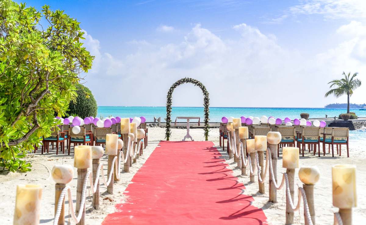 Cuál es la mejor temporada para tener una boda en la playa