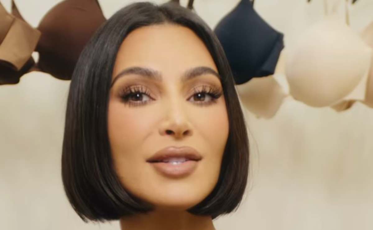 Kim Kardashian dice adiós a su larga cabellera y estrena look