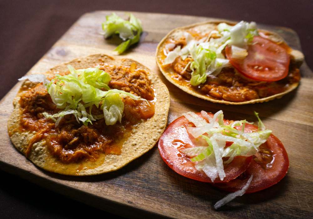 Cuántas calorías tienen tus tostadas de pata y tinga