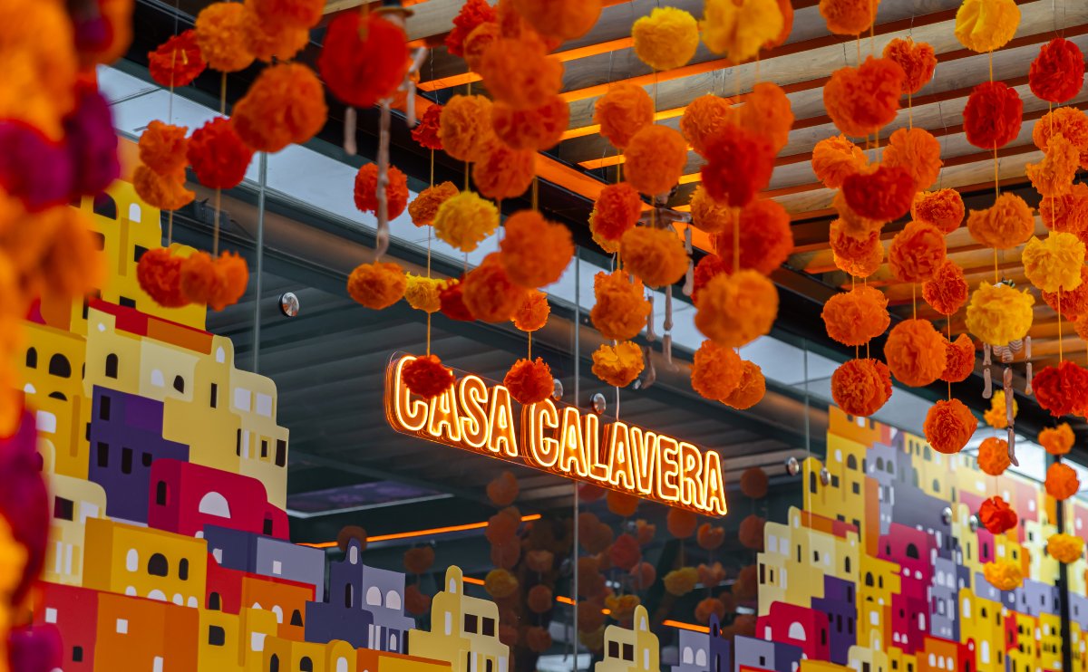 Casa Calavera, rincones instagrameables y cocteles para Día de Muertos