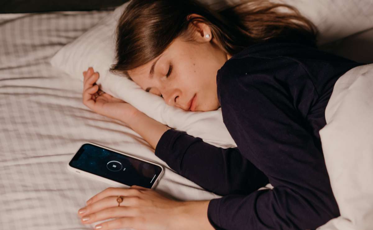 Por qué debes mejorar tus hábitos de sueño y cómo hacerlo