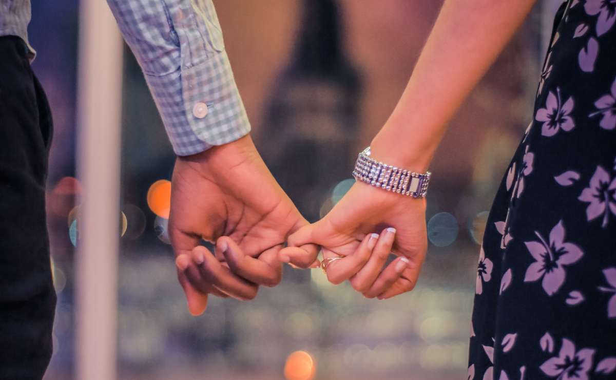 5 rituales para atraer a tu pareja ideal en el 2024