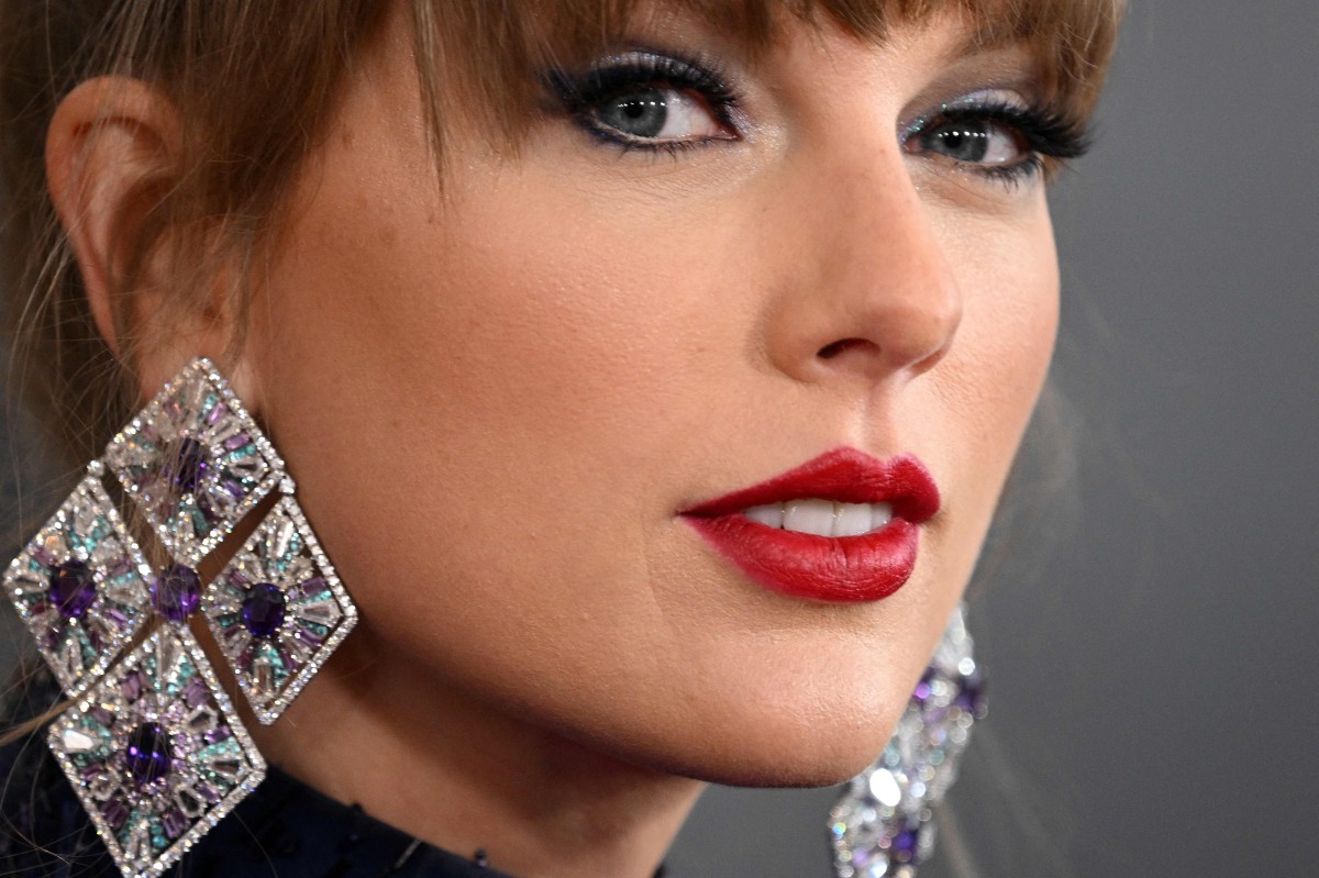qué labial usa Taylor Swift