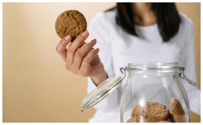 ‘Cookie jarring’, el comportamiento tóxico que muchas mujeres sufrimos