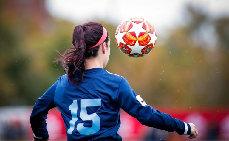 Por qué se celebra el Día Internacional del Futbol Femenino